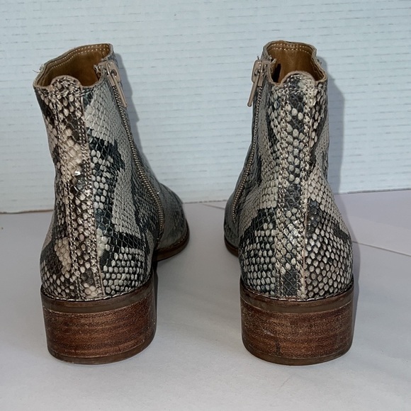 Lucky Brand Letrica Leather Snake Print Ankle Bootie Women Size 8 M NEW - Picture 2 of 6
